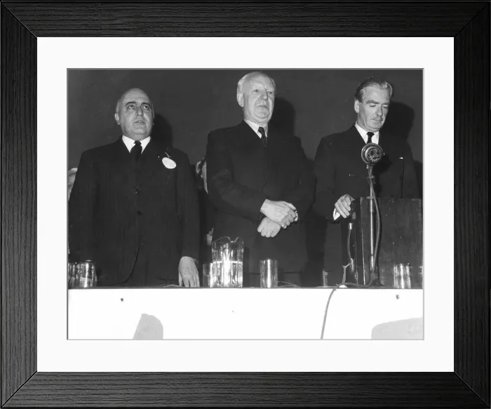 Framed Print : 1954 Conservative Party Conference at Blackpool Left to Right Home Secretary Sir Framed Print : 1954 Conservative Party Conference at Blackpool Left to Right Home Secretary Sir