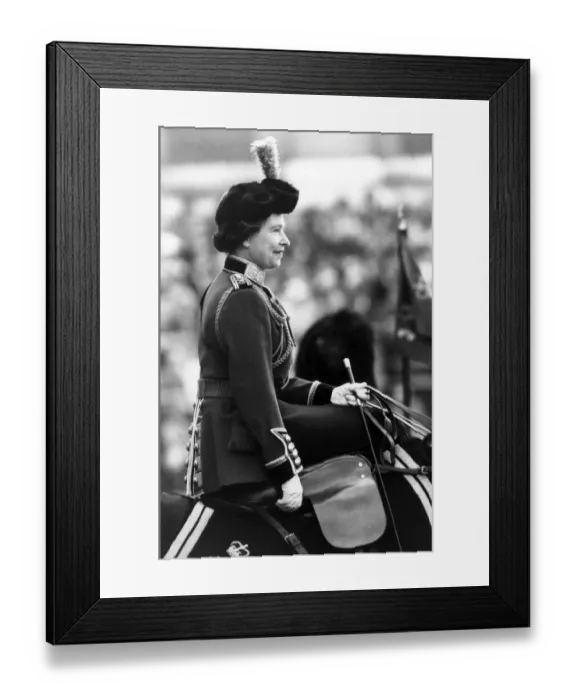 Framed Print : The Queen takes part in Trooping of the Colour ceremony with 1st Battalion Irish Guards
