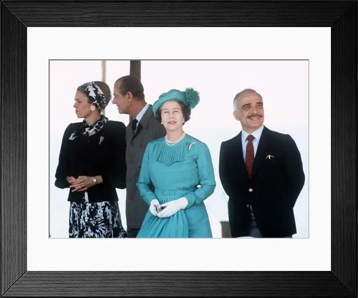 Framed Print : Queen Elizabeth and her husband Prince Phillip, Duke of Edinburgh pictured at the Dead Framed Print : Queen Elizabeth and her husband Prince Phillip, Duke of Edinburgh pictured at the Dead