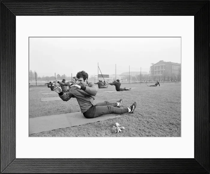 Framed Print : Dino Zoff, goalkeeper for Juventus, pictured during team training session in Turin, Italy Framed Print : Dino Zoff, goalkeeper for Juventus, pictured during team training session in Turin, Italy