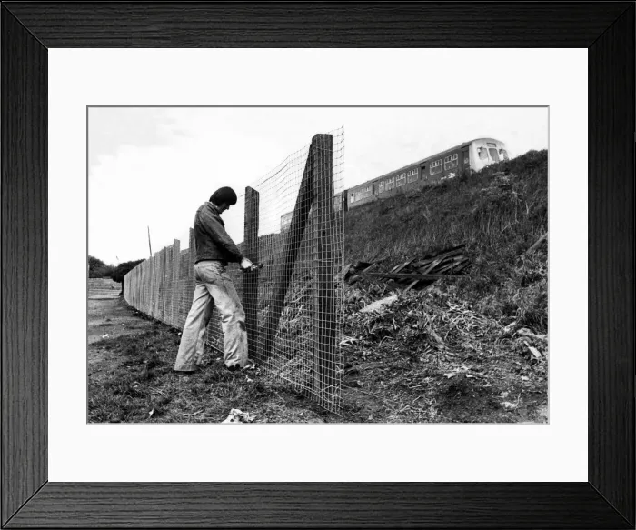 Framed Print : Work has begun on 23rd May 1975, on a £7, 000 scheme to keep trespassers off a Framed Print : Work has begun on 23rd May 1975, on a £7, 000 scheme to keep trespassers off a