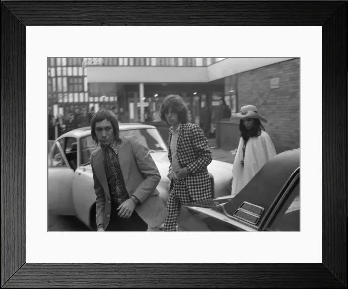 Framed Print : Charlie Watts, Mick Jagger and his girlfriend Bianca De Macias arrive at Coventry Theatre Framed Print : Charlie Watts, Mick Jagger and his girlfriend Bianca De Macias arrive at Coventry Theatre
