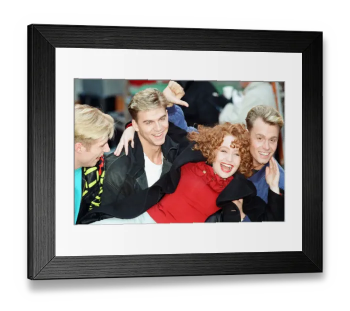 Framed Print : Music Artists gather for recording new version of Band Aid charity single Framed Print : Music Artists gather for recording new version of Band Aid charity single
