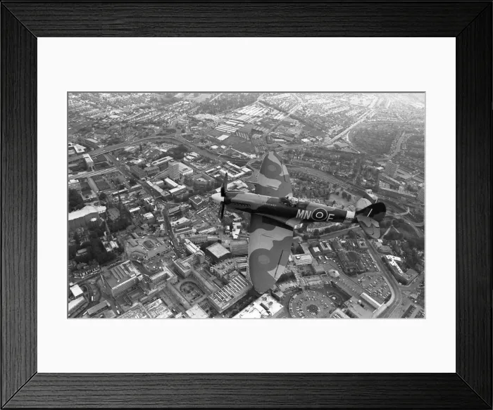 Framed Print : A thousand heads turned as the spine-tingling growl came from somewhere beyond Framed Print : A thousand heads turned as the spine-tingling growl came from somewhere beyond