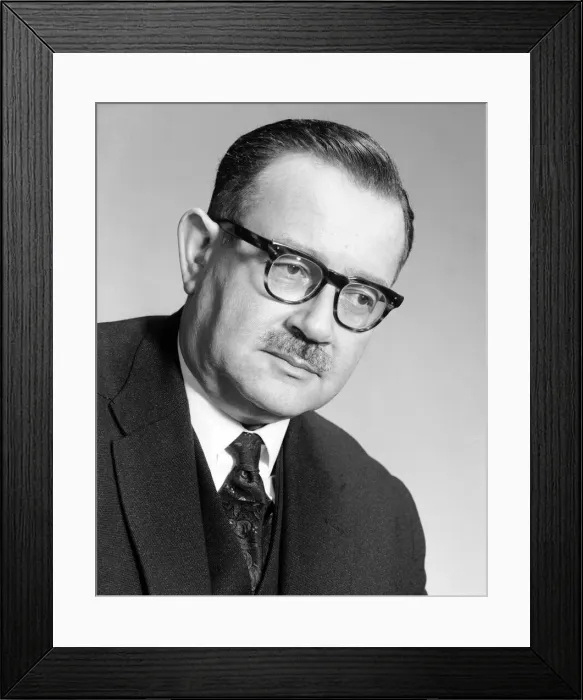 Framed Print : Bela Zola, Daily Mirror photographer. Circa 1961 Framed Print : Bela Zola, Daily Mirror photographer. Circa 1961