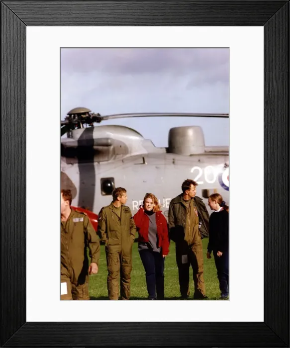 Framed Print : A Royal Navy Westland Sea King helicopter which landed at Kenton School so the crew could Framed Print : A Royal Navy Westland Sea King helicopter which landed at Kenton School so the crew could