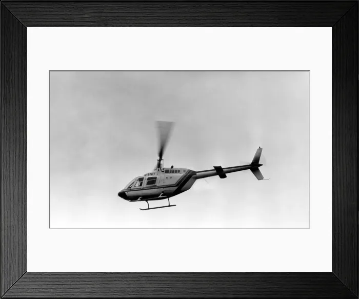 Framed Print : A Bell Jet Ranger helicopter used by Britiah Gas. 12th April, 1988 Framed Print : A Bell Jet Ranger helicopter used by Britiah Gas. 12th April, 1988