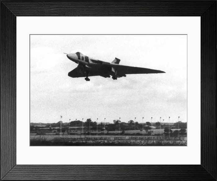 Framed Print : A RAF Avro Vulcan V-bomber makes an emergency landing at Newcastle Airport Framed Print : A RAF Avro Vulcan V-bomber makes an emergency landing at Newcastle Airport
