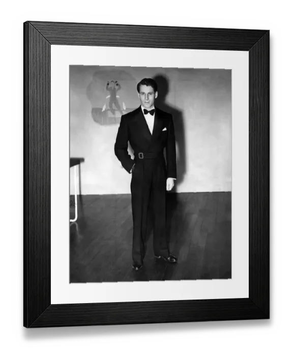 Framed Print : Clothing: Fashion: Menswear: Dinner and eveningwear: Exhibition of modern menswear