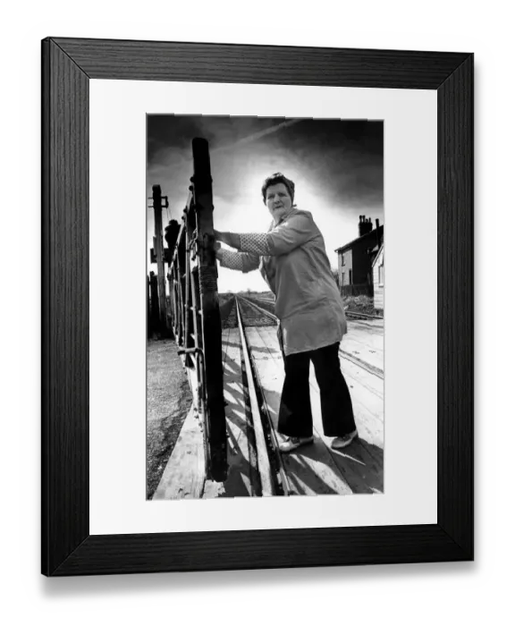 Framed Print : Sixty two year old grandmother Sarah Oliver at Ulgham Grange