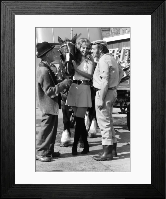 Framed Print : Steptoe and Son photocall to announce that a new feature film of the successful comedy Framed Print : Steptoe and Son photocall to announce that a new feature film of the successful comedy