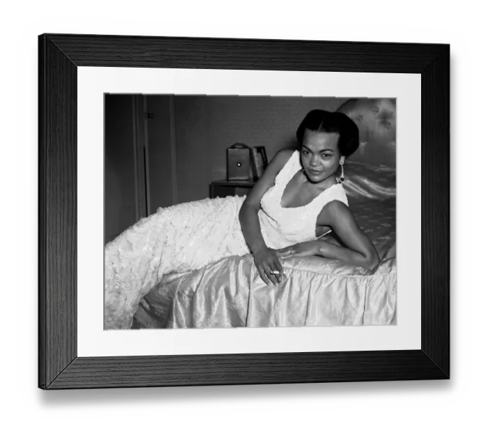Framed Print : Actress Eartha Kitt in London 30th September 1951 Framed Print : Actress Eartha Kitt in London 30th September 1951