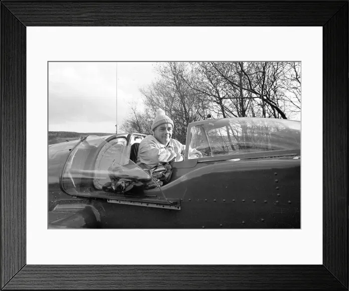 Framed Print : Donald Campbell, Coniston Water, Lancashire, pictures taken on the day of his death Framed Print : Donald Campbell, Coniston Water, Lancashire, pictures taken on the day of his death