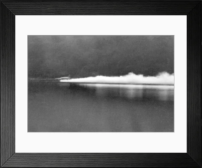 Framed Print : Donald Campbell, Coniston Water, Lancashire, pictures taken on the day of his death