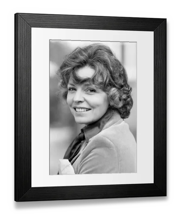 Framed Print : Pauline Yates, actress who plays wife Elizabeth Perrin in BBC comedy series Framed Print : Pauline Yates, actress who plays wife Elizabeth Perrin in BBC comedy series