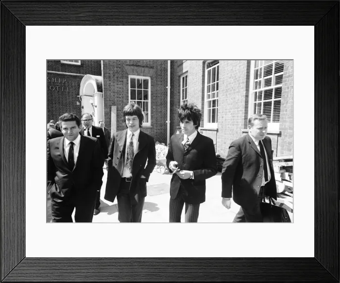 Framed Print : Rolling Stones Mick Jagger Keith Richards arrival at court on drugs charges in Chichester Framed Print : Rolling Stones Mick Jagger Keith Richards arrival at court on drugs charges in Chichester