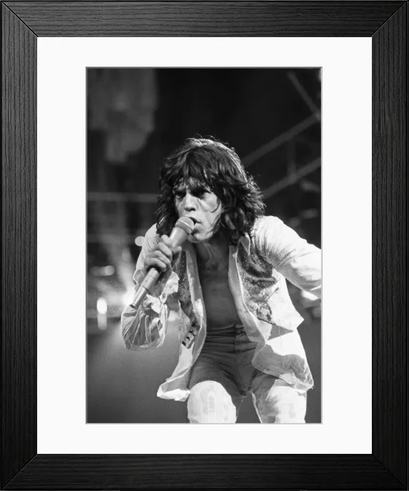 Framed Print : Rolling Stones on stage in concert at Earls Court. 23rd May 1976 Framed Print : Rolling Stones on stage in concert at Earls Court. 23rd May 1976