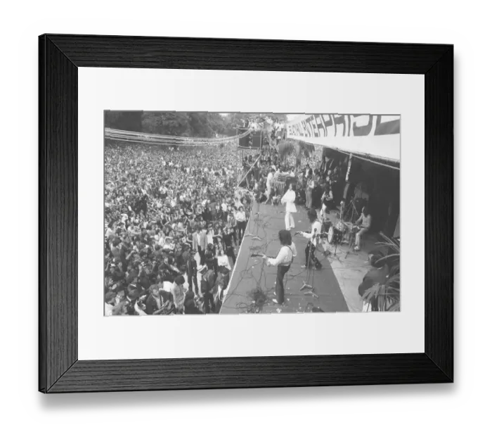 Framed Print : Rolling Stones Hyde Park concert 5th July 1969 Framed Print : Rolling Stones Hyde Park concert 5th July 1969