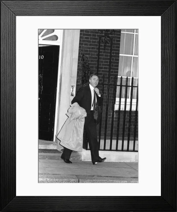 Framed Print : Reception at No. 10 Downing Street, London, attended by cast members of BBC TV Programme Framed Print : Reception at No. 10 Downing Street, London, attended by cast members of BBC TV Programme