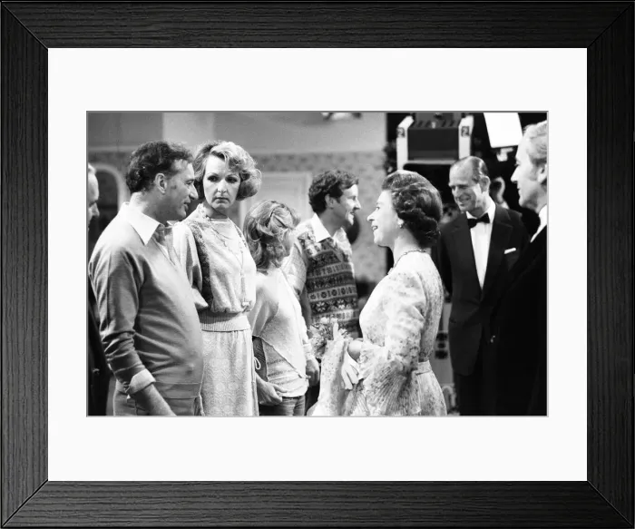 Framed Print : The Queen visits cast and crew on the set of BBC TV Series The Good Life Framed Print : The Queen visits cast and crew on the set of BBC TV Series The Good Life