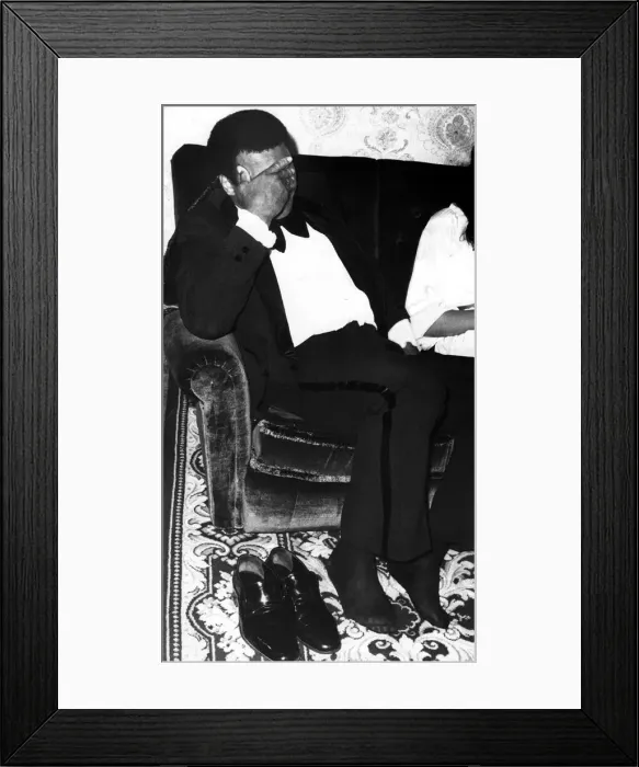 Framed Print : Muhammad Alis visit to the North East of England. Ali is seen here Framed Print : Muhammad Alis visit to the North East of England. Ali is seen here