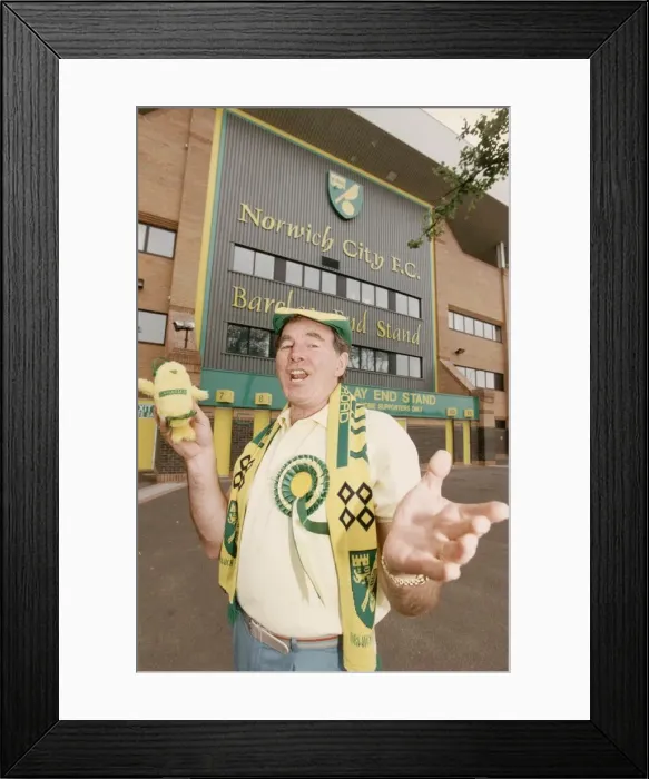 Framed Print : Sydney Devine, Singer, pictured standing outside Norwich City Football Club, Carrow Road Framed Print : Sydney Devine, Singer, pictured standing outside Norwich City Football Club, Carrow Road