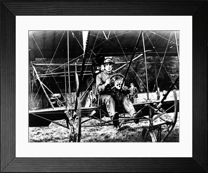Framed Print : Mr Arthur George, of Newcastle, in one of the early flights in his homemade biplane