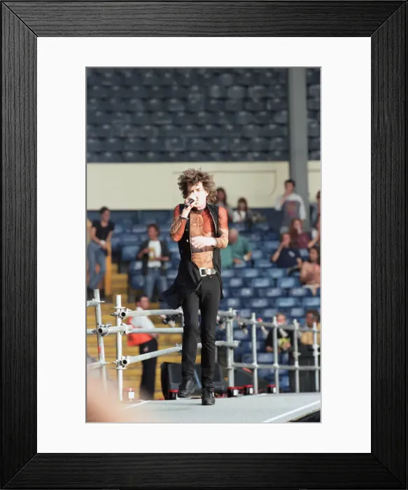 Framed Print : Rolling Stones in concert at Wembley Stadium, London. (Picture Framed Print : Rolling Stones in concert at Wembley Stadium, London. (Picture