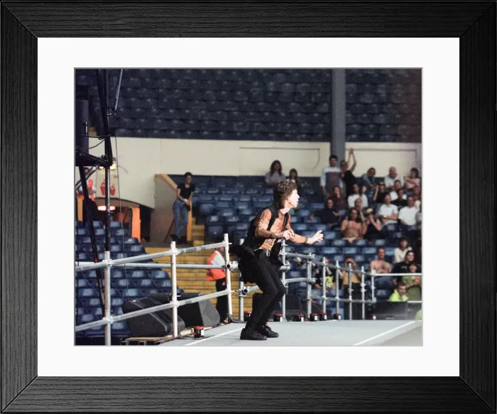Framed Print : Rolling Stones in concert at Wembley Stadium, London, Enaglnd Framed Print : Rolling Stones in concert at Wembley Stadium, London, Enaglnd