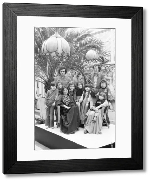 Framed Print : Benny Gallagher & Graham Lyle, of music group Gallagher & Lyle Framed Print : Benny Gallagher & Graham Lyle, of music group Gallagher & Lyle