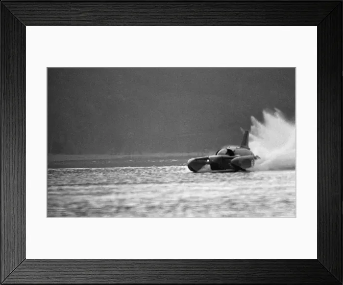 Framed Print : Donald Campbell & Bluebird K7 at Coniston Water, Friday 4th November 1966 Framed Print : Donald Campbell & Bluebird K7 at Coniston Water, Friday 4th November 1966