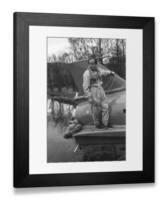 Framed Print : Donald Campbell & Bluebird K7 at Coniston Water, Friday 4th November 1966