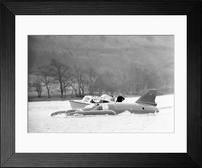 Framed Print : Donald Campbell & Bluebird K7 at Coniston Water, Friday 4th November 1966 Framed Print : Donald Campbell & Bluebird K7 at Coniston Water, Friday 4th November 1966