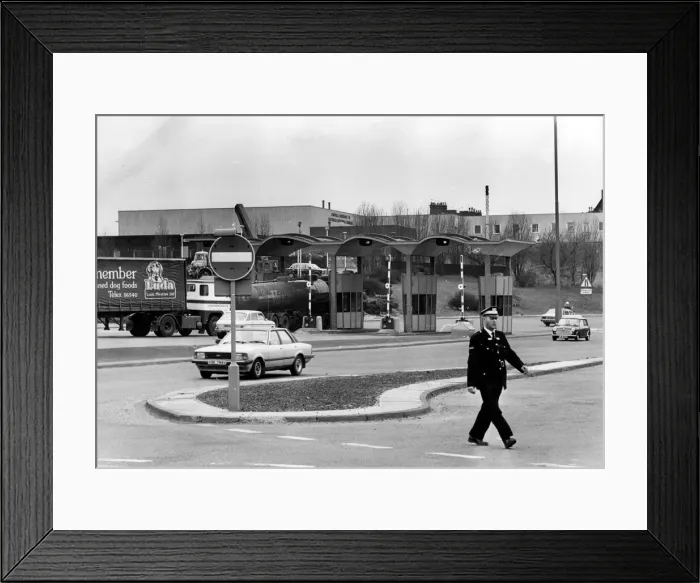 Framed Print : The Tyne Tunnel, runs under the River Tyne from Howdon in North Tyneside to Jarrow in Framed Print : The Tyne Tunnel, runs under the River Tyne from Howdon in North Tyneside to Jarrow in