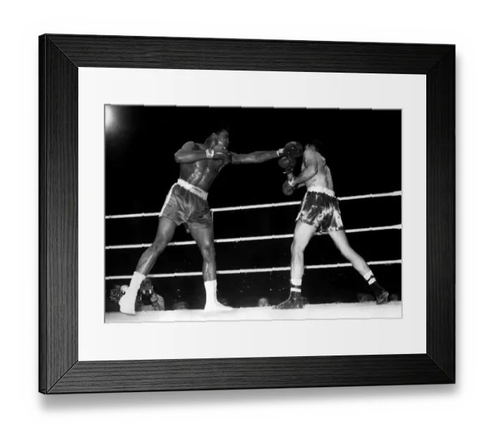 Framed Print : Henry Cooper and Cassius Clay ( Muhammad Ali ) fight for the World Heavyweight Boxing Framed Print : Henry Cooper and Cassius Clay ( Muhammad Ali ) fight for the World Heavyweight Boxing