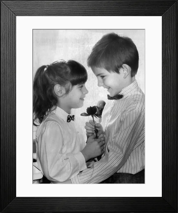 Framed Print : Young hearts run free - and six-year-olds Nicola Wright Framed Print : Young hearts run free - and six-year-olds Nicola Wright