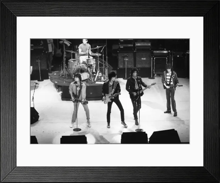 Framed Print : The Rolling Stones in concert at the Capital Theatre Aberdeen. 26th May 1982