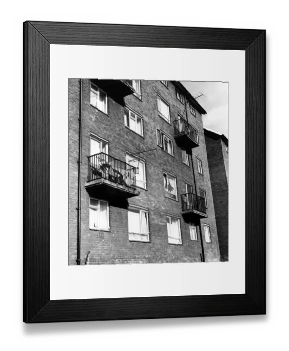 Framed Print : The Noble Street flats Housing Estate in Scotswood, Newcastle