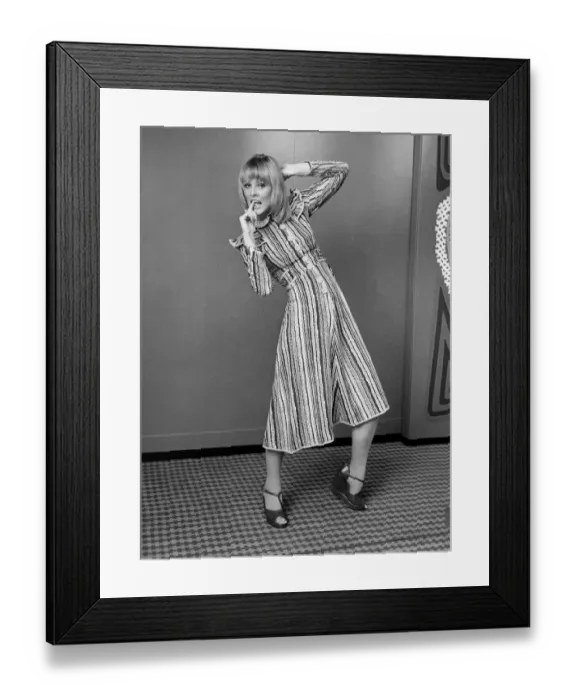 Framed Print : Miss World, Belinda Green during a fashion shoot for the Evening Chronicle on a visit to Framed Print : Miss World, Belinda Green during a fashion shoot for the Evening Chronicle on a visit to