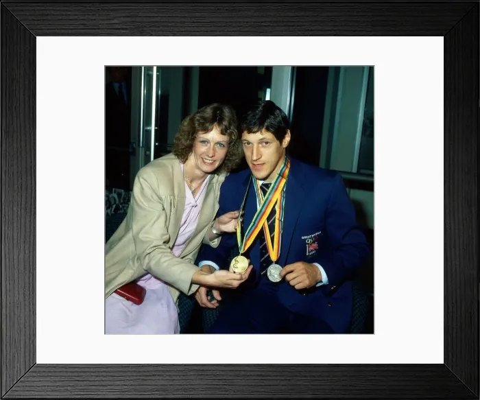 Framed Print : Alan Wells and his wife after Olympic Games August 1980 Framed Print : Alan Wells and his wife after Olympic Games August 1980