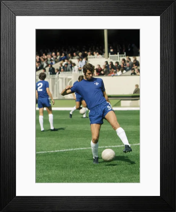 Framed Print : English League Division One match at Highbury. Arsenal 3 v Chelsea 0 Framed Print : English League Division One match at Highbury. Arsenal 3 v Chelsea 0