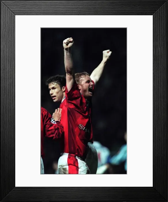 Framed Print : Champions League Quarter Final First Leg match at Old Trafford Framed Print : Champions League Quarter Final First Leg match at Old Trafford