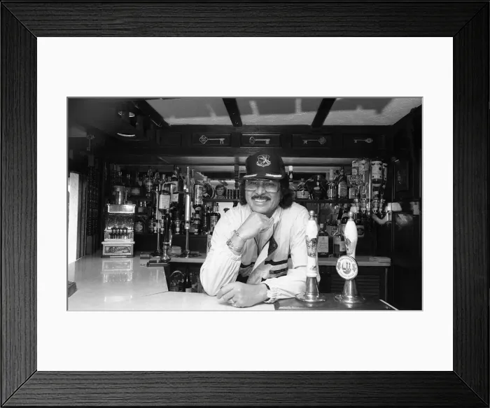 Framed Print : Engelbert Humperdink behind the bar of his own pub at his home near Leicester Framed Print : Engelbert Humperdink behind the bar of his own pub at his home near Leicester
