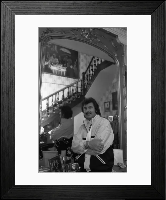 Framed Print : Engelbert Humperdink in the hallway at his home near Leicester Framed Print : Engelbert Humperdink in the hallway at his home near Leicester