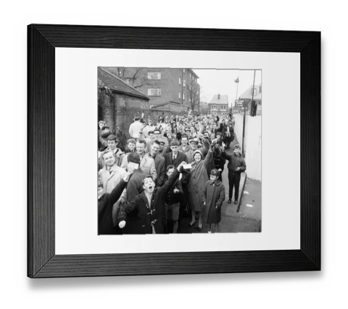 Framed Print : Crowd queue at Southampton Football Club ground for tickets for the Southampton v