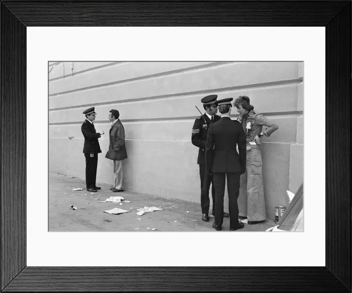 Framed Print : Southampton 1-0 Manchester United. FA Cup Final 1976. Wembley Stadium Framed Print : Southampton 1-0 Manchester United. FA Cup Final 1976. Wembley Stadium