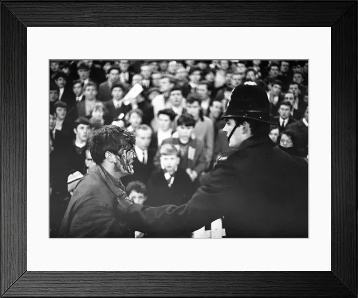 Framed Print : Manchester United v Manchester City, league match at Old Trafford
