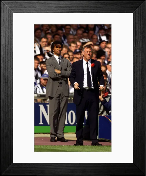 Framed Print : FA Cup Final at Wembley Stadium. Manchester United 2 v Newcastle United 0 Framed Print : FA Cup Final at Wembley Stadium. Manchester United 2 v Newcastle United 0