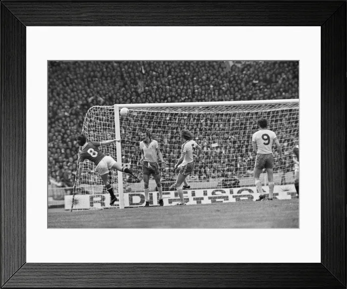 Framed Print : Southampton 1-0 Manchester United. FA Cup Final 1976. Wembley Stadium Framed Print : Southampton 1-0 Manchester United. FA Cup Final 1976. Wembley Stadium