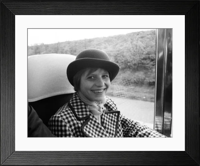 Framed Print : Olga Korbut, Olympic Gymnast, pictured with Soviet Union Gymnastics Team Framed Print : Olga Korbut, Olympic Gymnast, pictured with Soviet Union Gymnastics Team